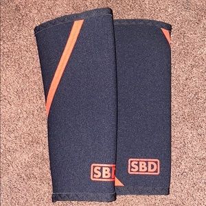 Brand New!!! SBD knee sleeves